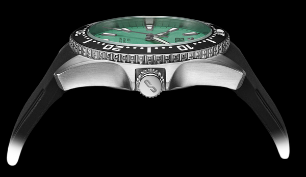 REEF X AUTOMATIC DIVER - Mint Green Limited Edition 43MM