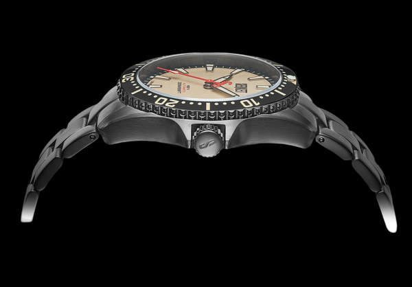 REEF X AUTOMATIC DIVER - VINTAGE BEIGE BLACK DLC STEEL 43MM