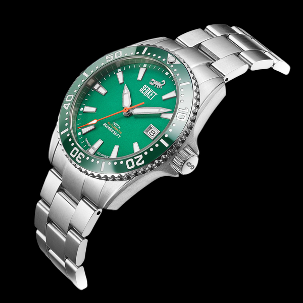 REEF X AUTOMATIC DIVER - Emerald Green 43MM Oyster Bracelet
