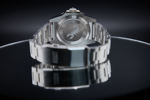 REEF MARIANA DIVER - Black Dial Green Bezel 40MM