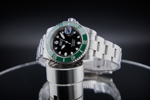REEF MARIANA DIVER - Black Dial Green Bezel 40MM